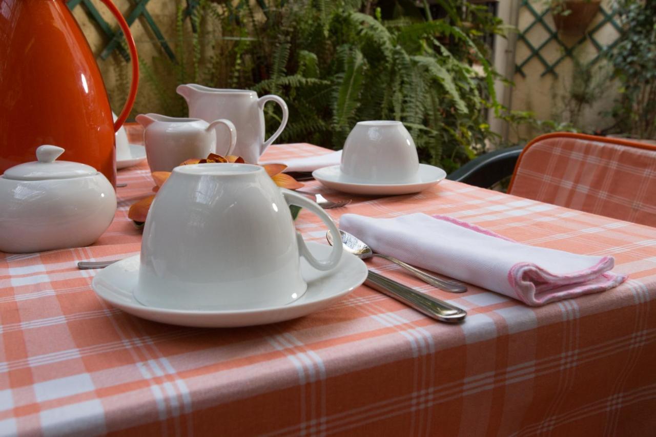 La Via Dei Presepi Bed & Breakfast Наполи Екстериор снимка